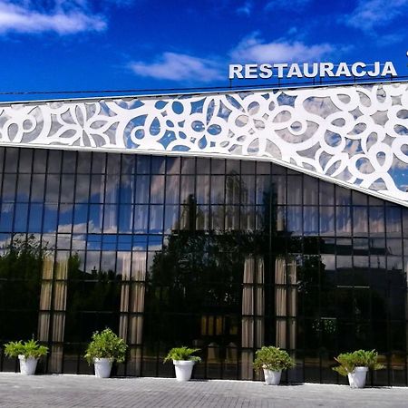 Hotel Ramka & Restaurant & Wine Bar Poznan Exterior photo